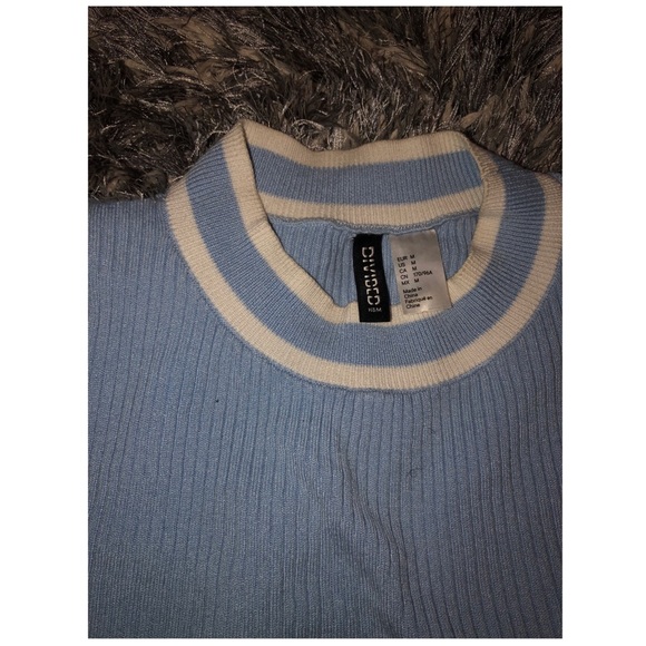 Light blue long sleeve crop top - Picture 3 of 4